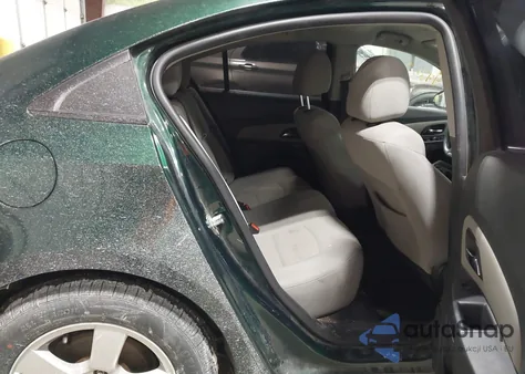 2015 Chevrolet Cruze 1Lt Auto z USA, uszkodzony, nr VIN 1G1PC5SB9F7246538